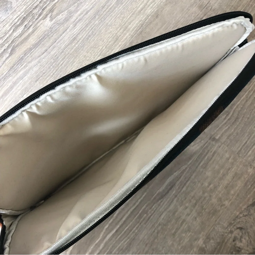 Tablet/Small Laptop Padded Bag